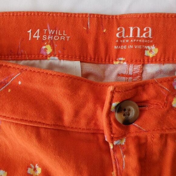 Sold - Picture 2 of 12